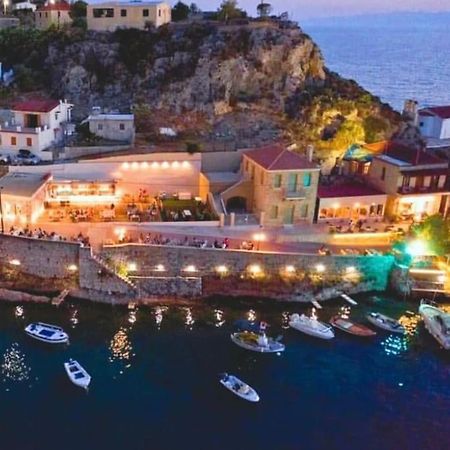 Κατοικία 80 Τ.Μ. Δίπλα Από Την Θάλασσα Στην Ελιά. Elia  エクステリア 写真